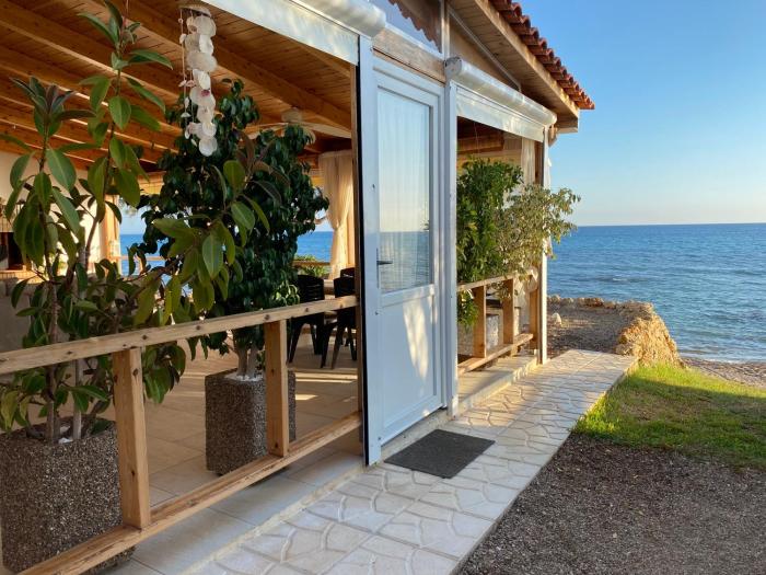 Ionion Seaside Home