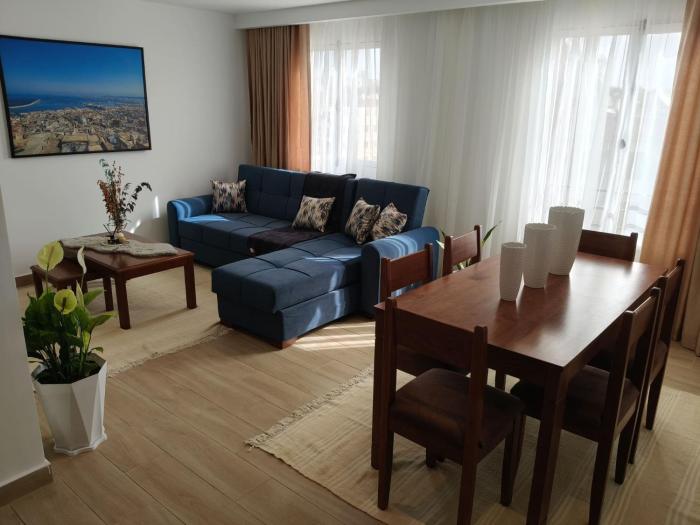 Superbe Appartement F4 moderne avec vue dégagée à Dély Ibrahim Calme & proche Clinique Al Azhar, Garden City