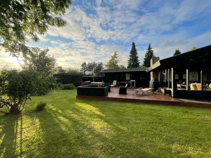 Amazing Family Vacation Home w Hot Tub