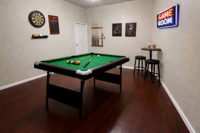 7BR Sleeps 16 plus Perfect for Groups Families