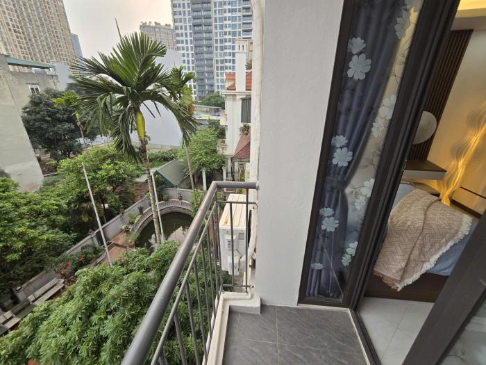 Lakenest Realty 8, Nhat Chieu, Tay Ho