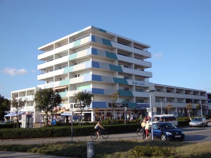 Apartment 62