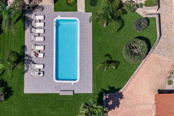 Luxurious Villa David