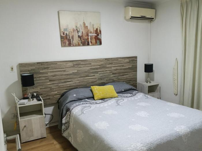 Alojate en Gran Santiago Business2103