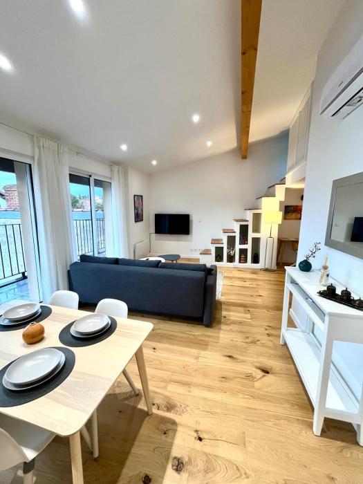 T3 lumineux 8 pers - clim - proche centre