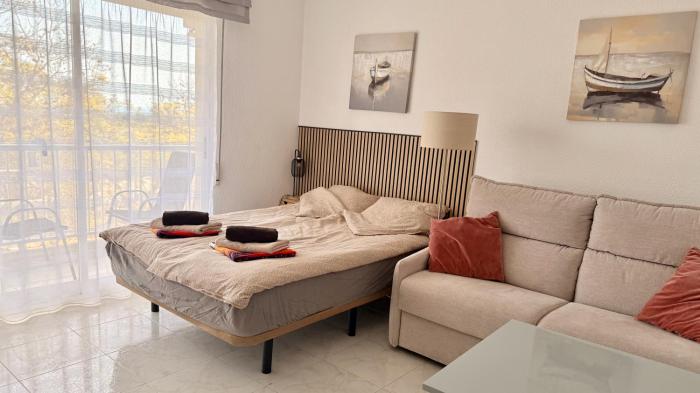 Acogedor estudio La Marina