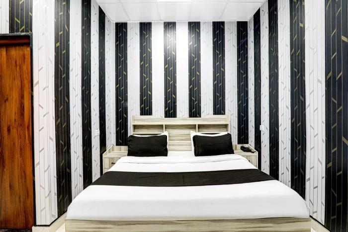 Hotel O Mansa Lawn & Banquets