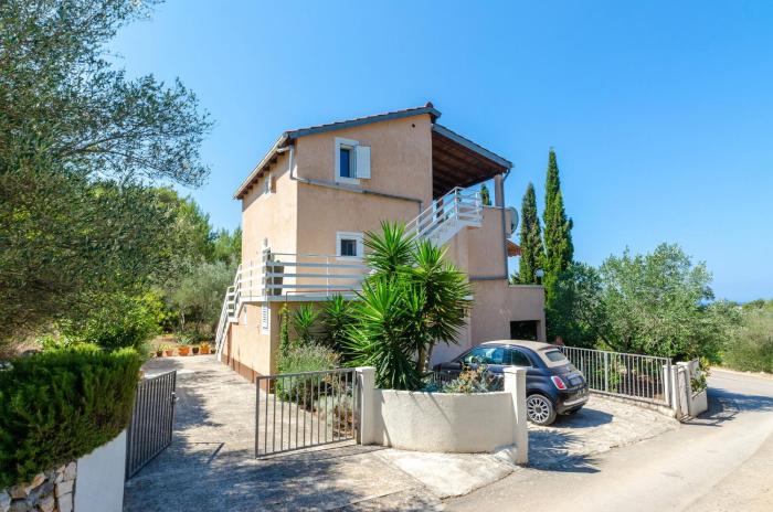Apartments with parking space Cove Gradina, Korcula - 25513