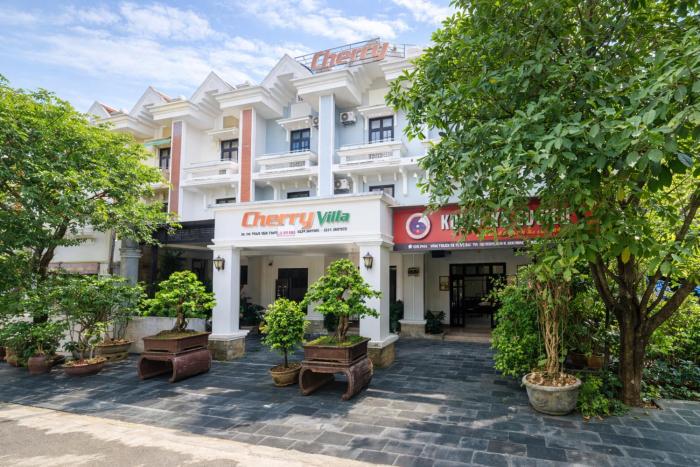 Cherry Villa