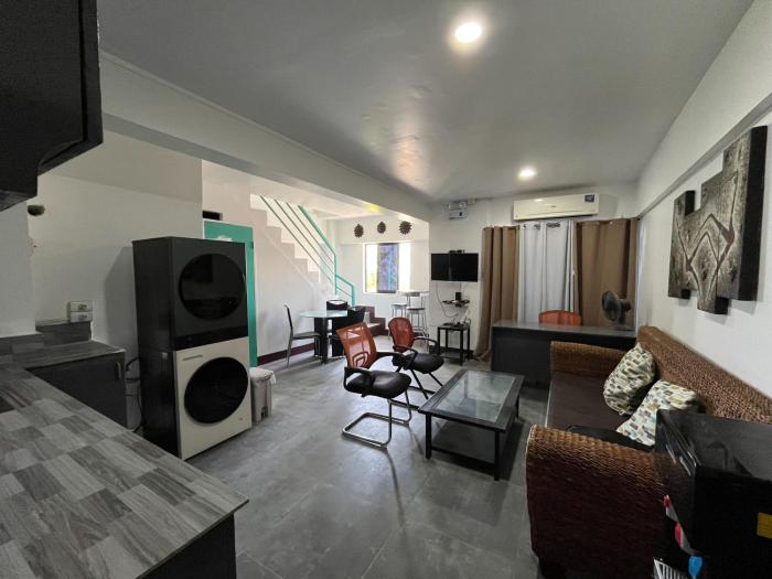 Wanderers Backpacker Condotel