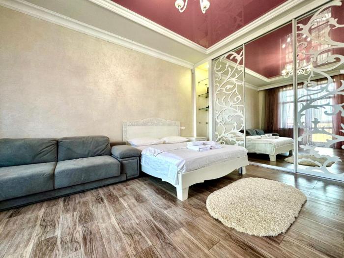 ApartPoltava 1-кімн Елегантна студія в ПРЕСТИЖНІЙ новободові біля СОНЯЧНОГО ПАРКУ