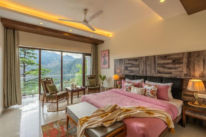 Perfectstayz Premium Seven Oaks near mall road