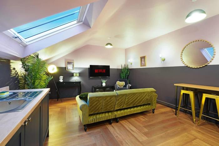 Chic Retreat with King Bed in Barnard Castle
