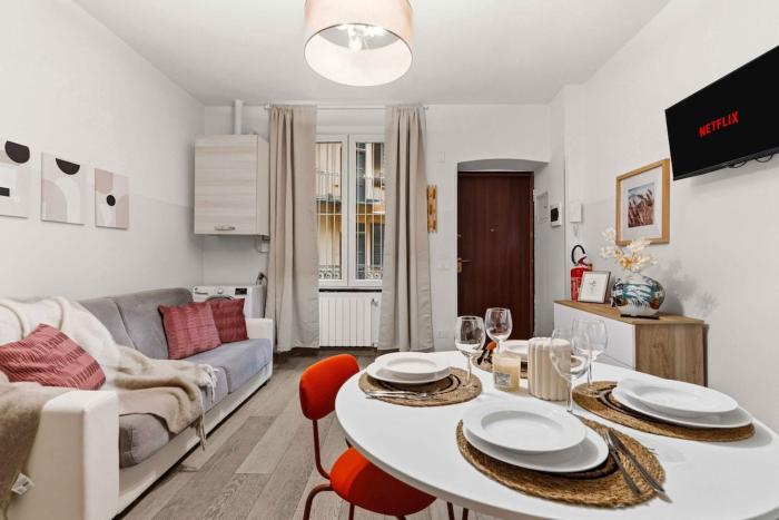 In the Heart of Via Sarpi - Moscova - Metro 10 minutes away