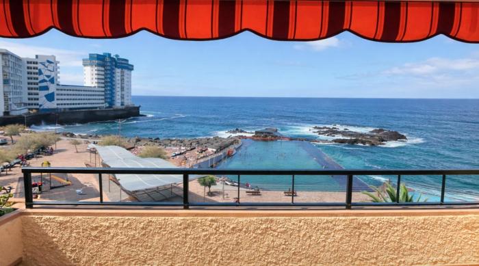 Terraza con vistas al mar Tenerife Norte Mesa del Mar
