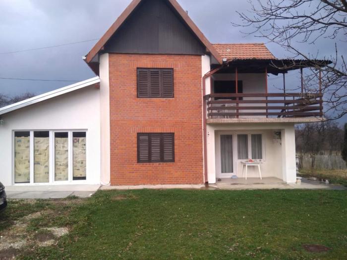 Kuca na 3km od Arandjelovca