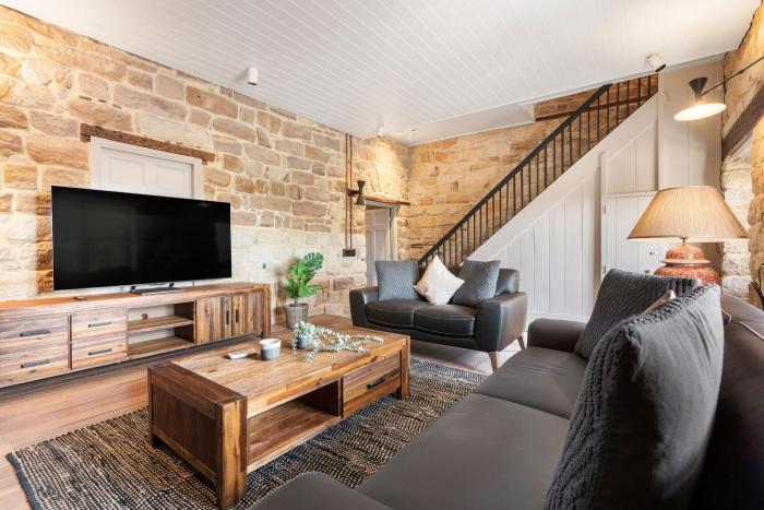 Iconic Luxury 5BR Home w Opera and Harbour view