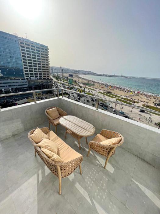 Apparently spacious with a full sea view 101