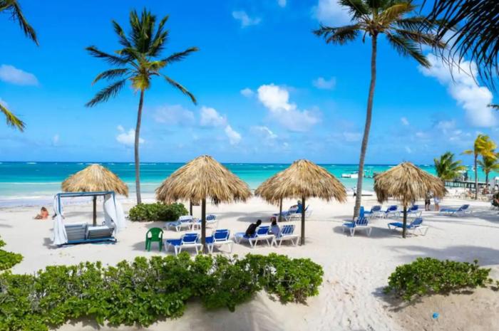 TROPICAL BAY PLAZA - VACATION SUITE - WITH wi-fi