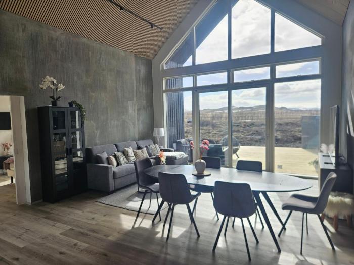Aurora luxury villa