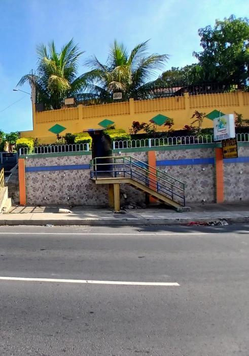 Tropical Hotel