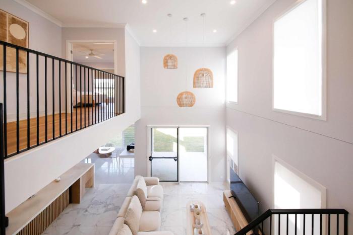 Stylish Nerang Retreat 5BR Family Friendly Home