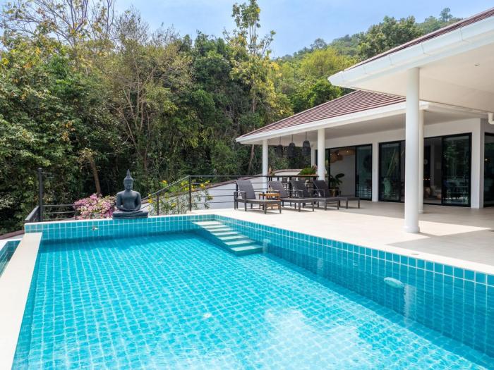 Tropical Sea View 2Br Private Pool Villa