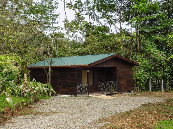 Cabañas Montañas del Tenorio