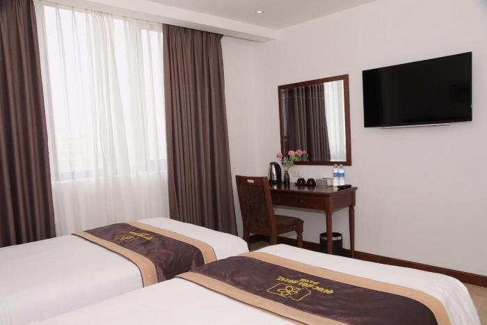 Ruby hotel Tuần Châu