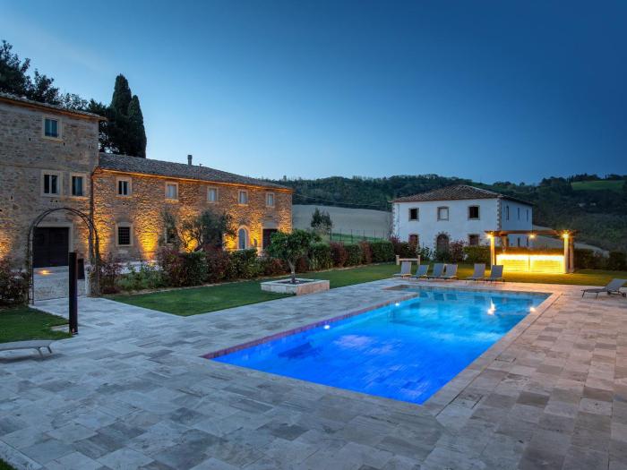 Borgo Ariano near Volterra by PosarelliVillas