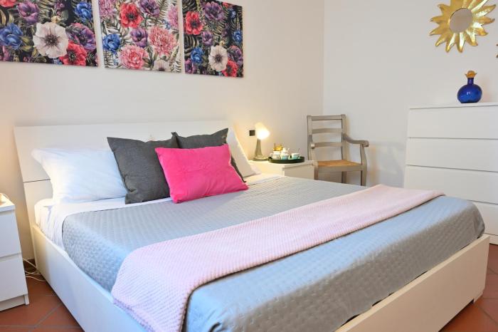 Casa Garibaldi con Terrazzo e Parking, Mare 1 min