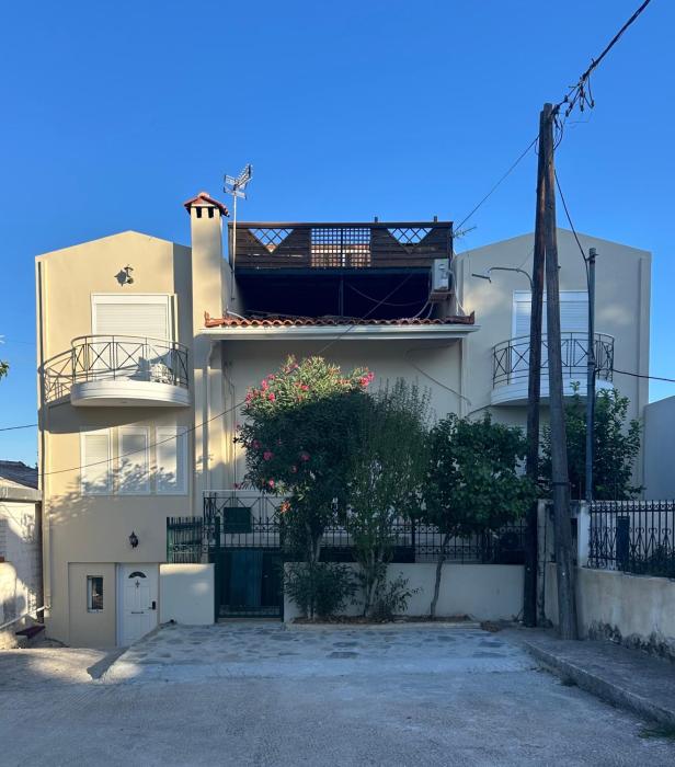Artemida Beach House