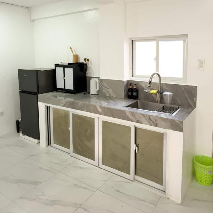 Neyz Farmyardz | One Unit