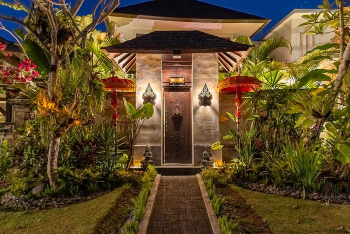 Villa Sulastri - Tanah Lot