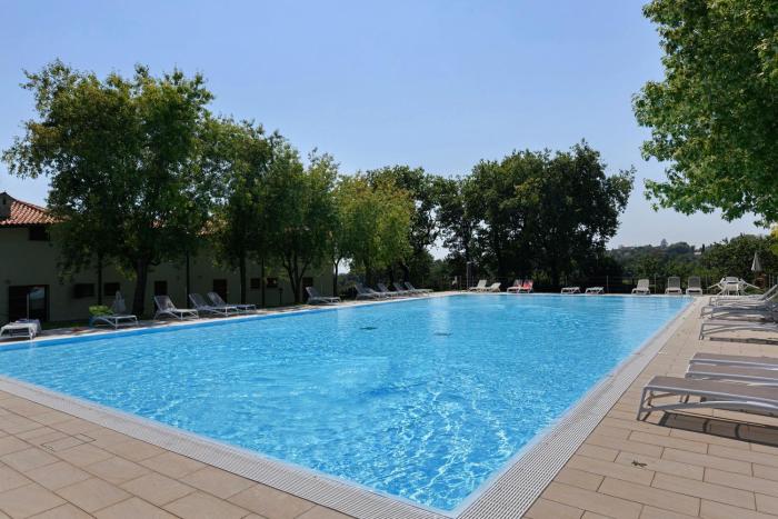 Residenza Le Paolette con piscina