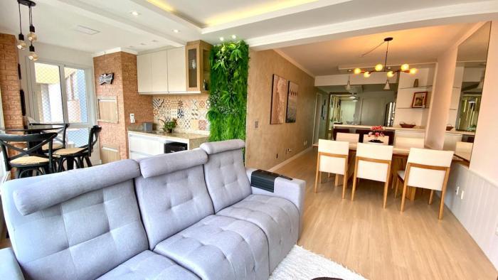 100 metros da praia! Apartamento 3 quartos lindo!
