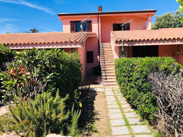 Trilocale Iris 300 mt spiaggia