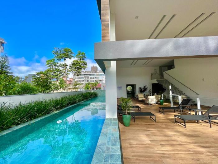 Apê Positano|3 suítes|Jurerê|230m do Mar|2 garagem