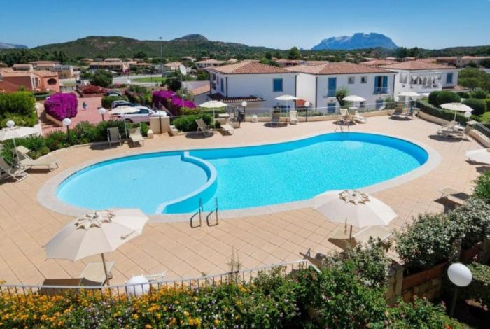 Lazulite - Sardinia Suite