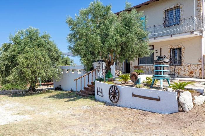 Casale- Il Giglio Rosa