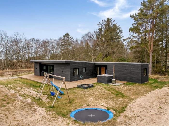 Holiday Home Florida - from the sea by Interhome