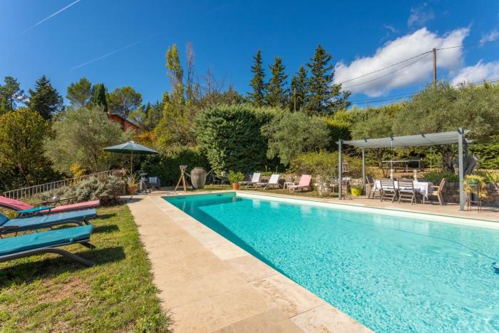 Gîte Les Tarentes avec piscine