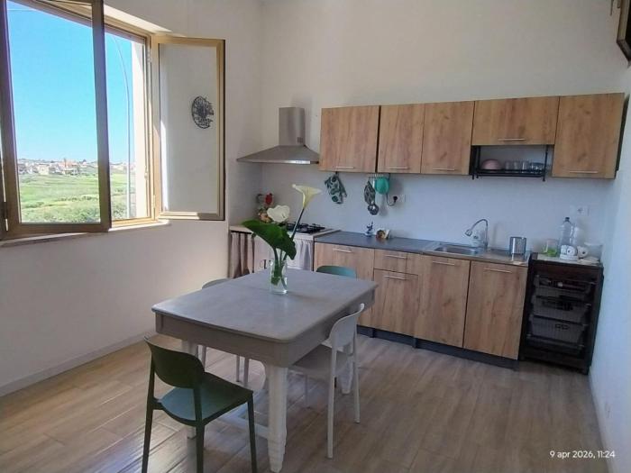Adamo Flat