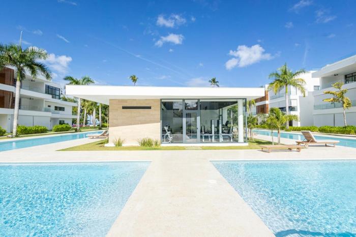 New 2 BR apt beach front condo Las Terrenas D2
