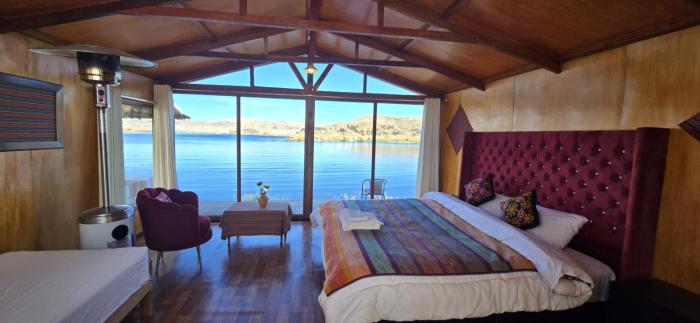 Uros Kaivalia Lodge