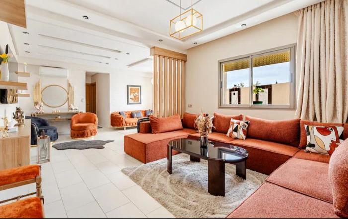 Cozy 2-bedroom apartment with private terrace