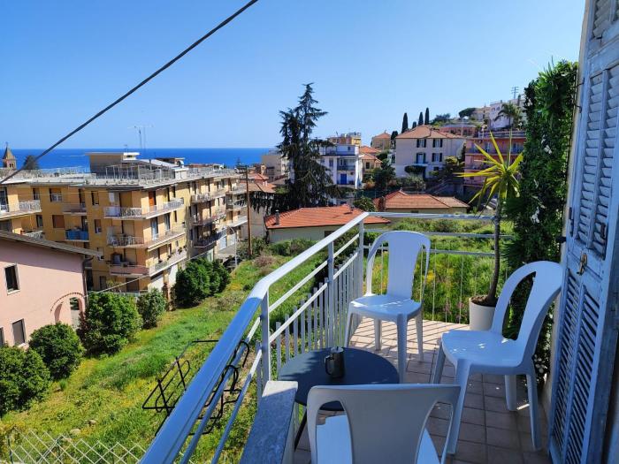 Oniblu Vista Mare e Terrazzo - Arma di Taggia
