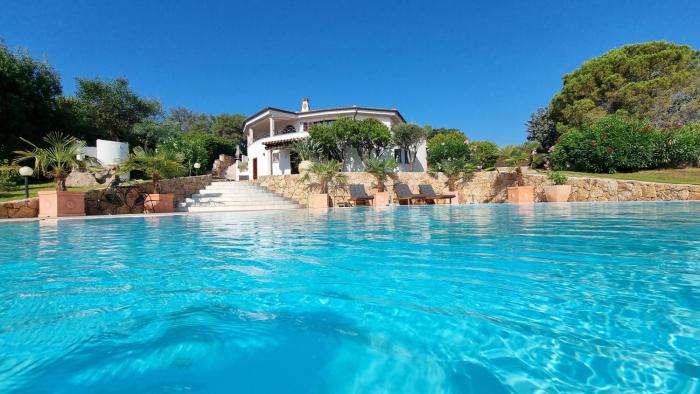 Villa Luna Rossa con piscina