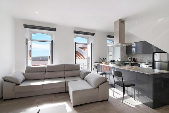 Traditional 3 bedroom apartment