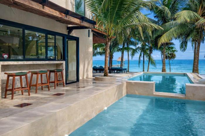 Beachfront home with private heated pool jacuzzi sauna ocean views & AC - 7th Heaven